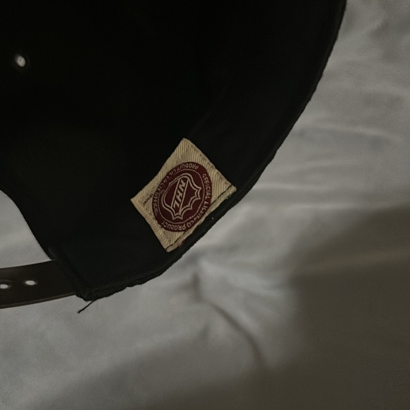 Red wings SnapBack - Picture 3 of 4